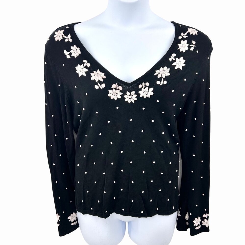 INC INTERNATIONAL CONCEPTS B&W FLORAL EMBROIDERED V-NECK BELL SLV SWEATER - L
